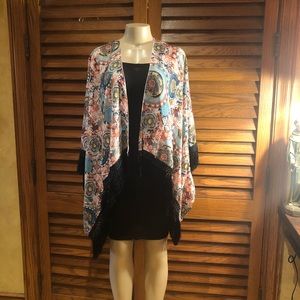 Women cardigan bohemian style with fringes